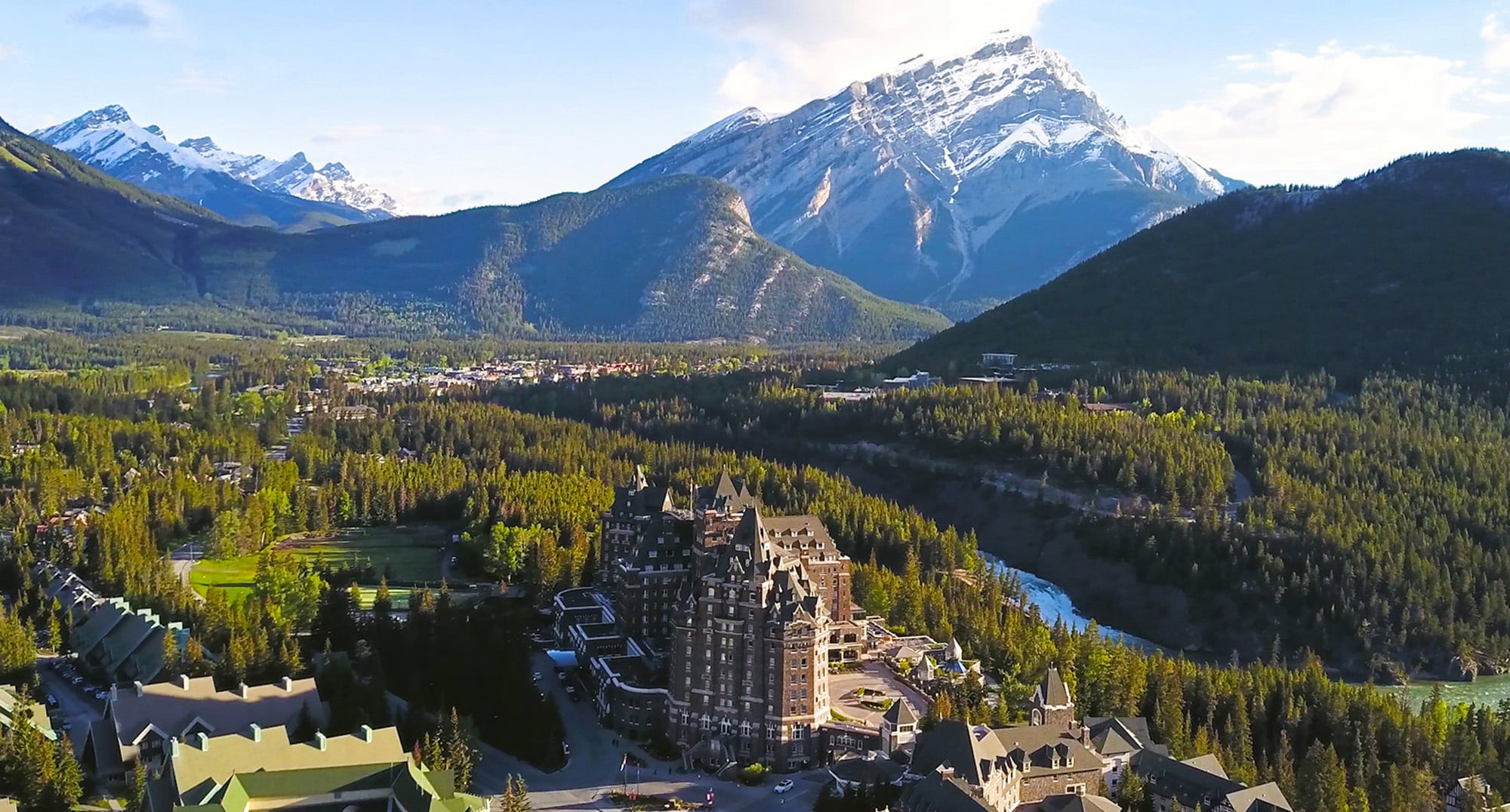 ©DCT-EltonHubner-BanffHotSpringsHotel